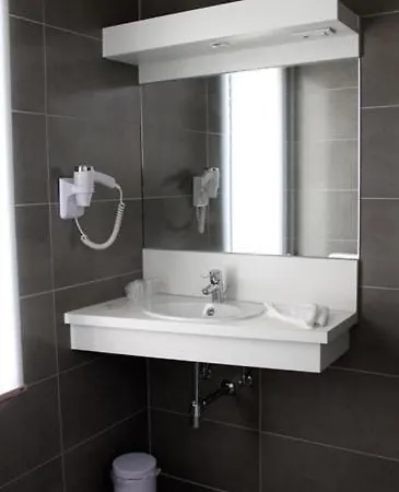 Otus Szálloda 3*